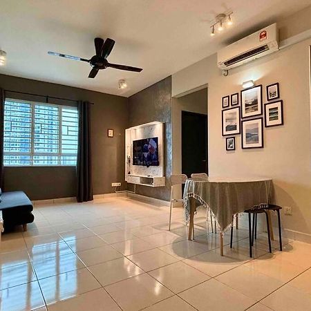 Moderm Spacious 6Pax S Pice Penang Bayan Lepas Buitenkant foto